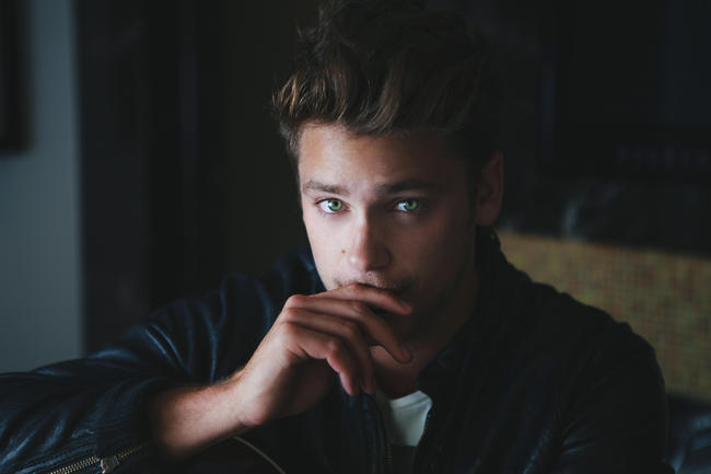 Bastian Baker debut album released in Germany and Austria