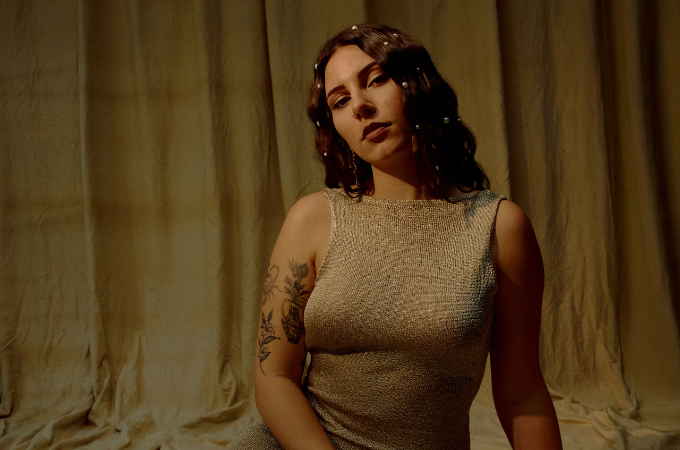 MISS C-LINE Mellows the Heart