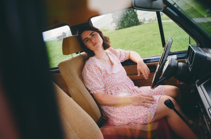 Linda Elys flows with the river